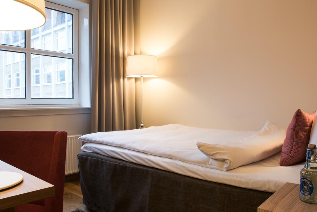 Hotel Alte Post Фленсбург Екстер'єр фото